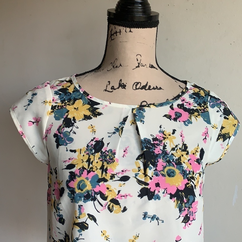ModCloth Floral Capped Sleeve Blouse Top Size XS NWT - Picture 5 of 11